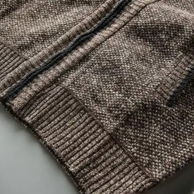 Okada | フリース裏地ニットジャケット