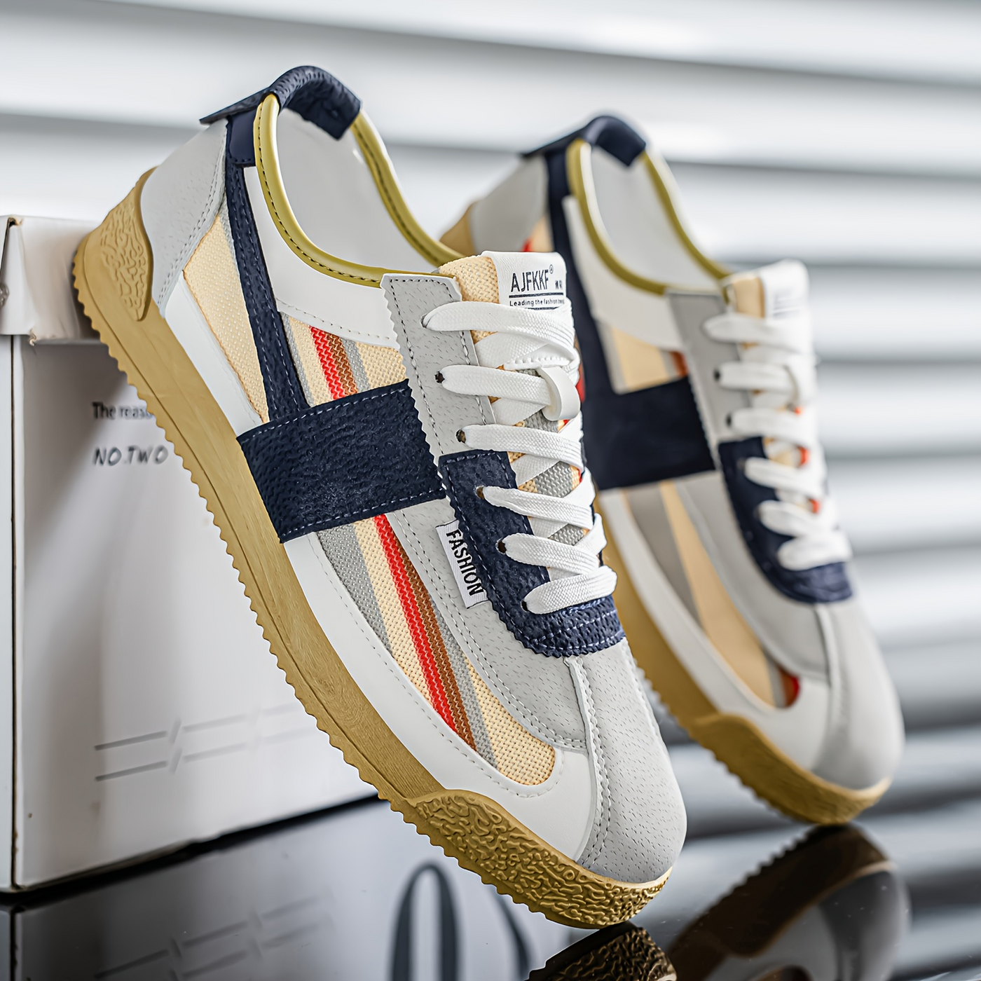 Okada | レトロスニーカー