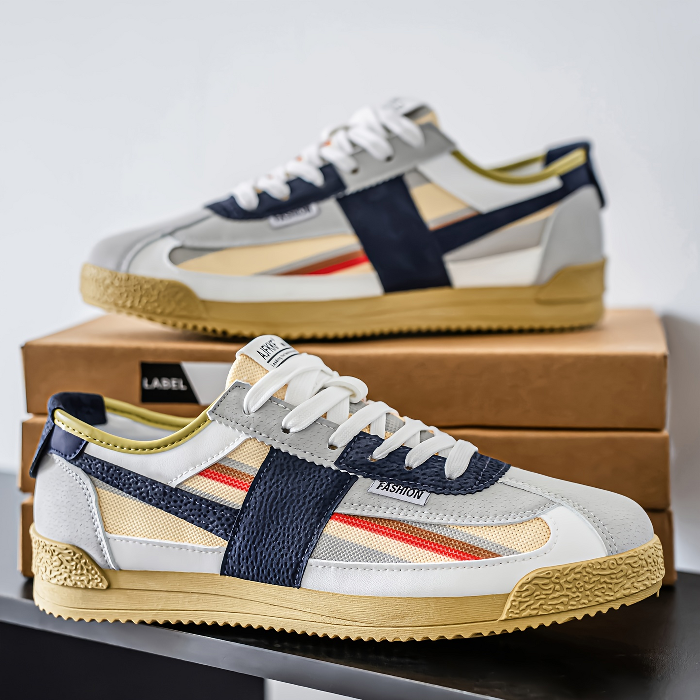 Okada | レトロスニーカー